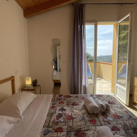 Adriana - Pre170 By Interhome